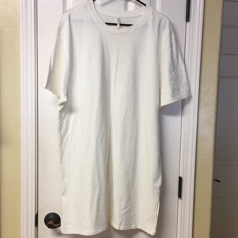 Authentic FOG Essentials Men’s T-Shirt Large